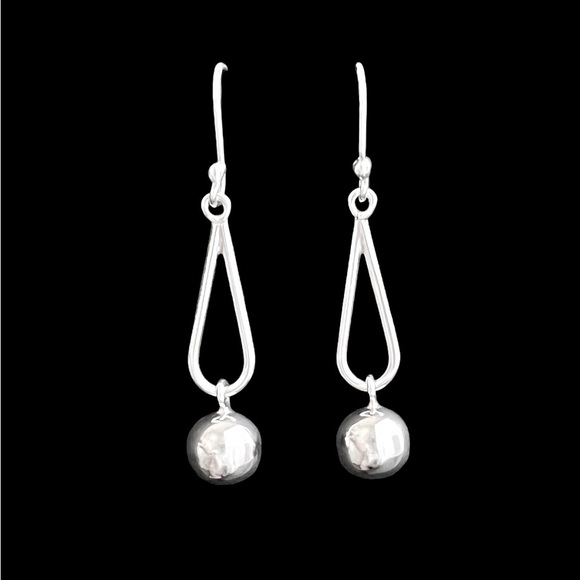 Artisan Jewelry - 🔴SALE🔴 Vintage Mexican handmade artisan sterling silver ball dangle earrings